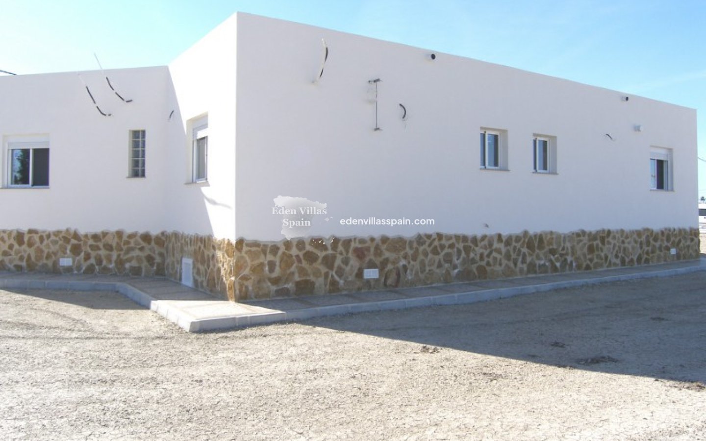 Obra Nueva - Villa a estrenar - Alicante