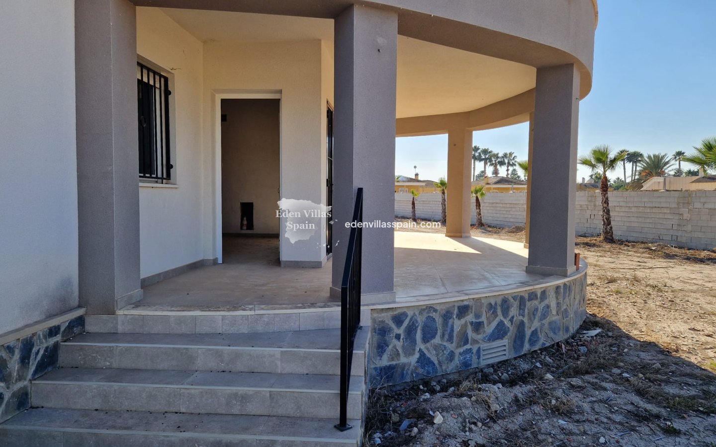 Obra Nueva - Villa a estrenar - Catral