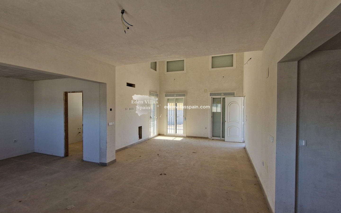 Obra Nueva - Villa a estrenar - Catral