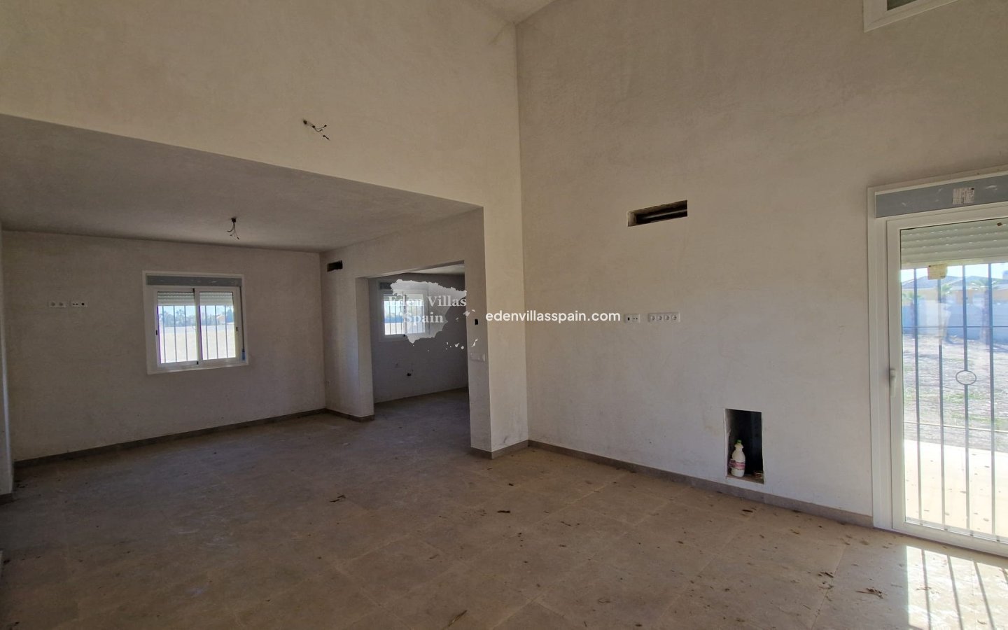 Obra Nueva - Villa a estrenar - Catral