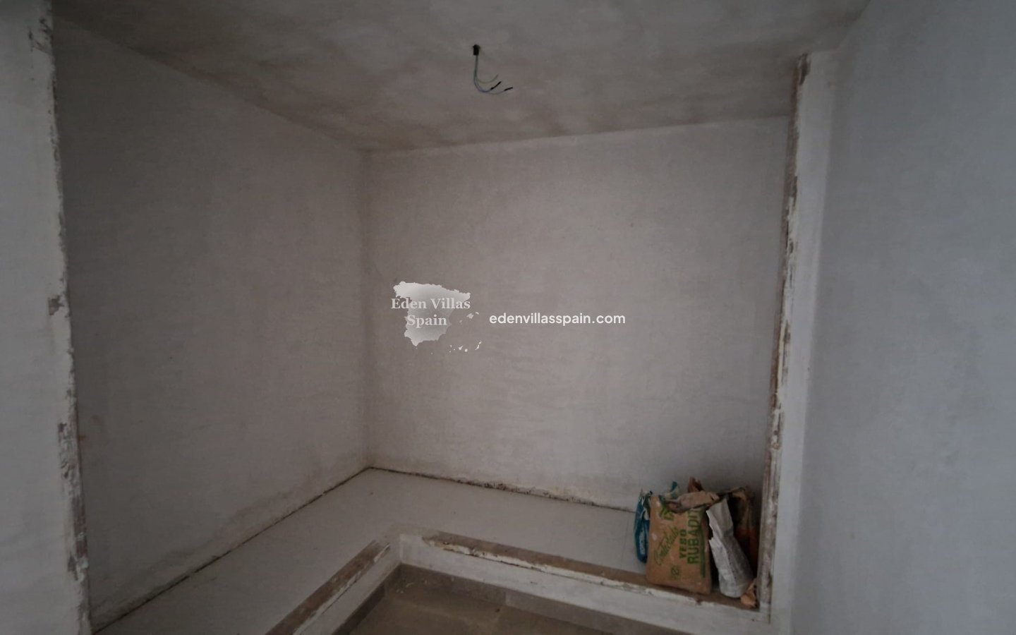 Obra Nueva - Villa a estrenar - Catral