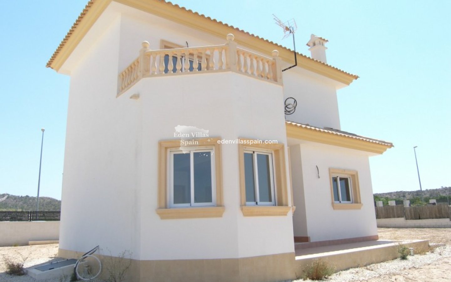 Obra Nueva - Villa a estrenar - Costa Blanca