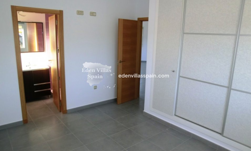 Obra Nueva - Villa a estrenar - Costa Blanca