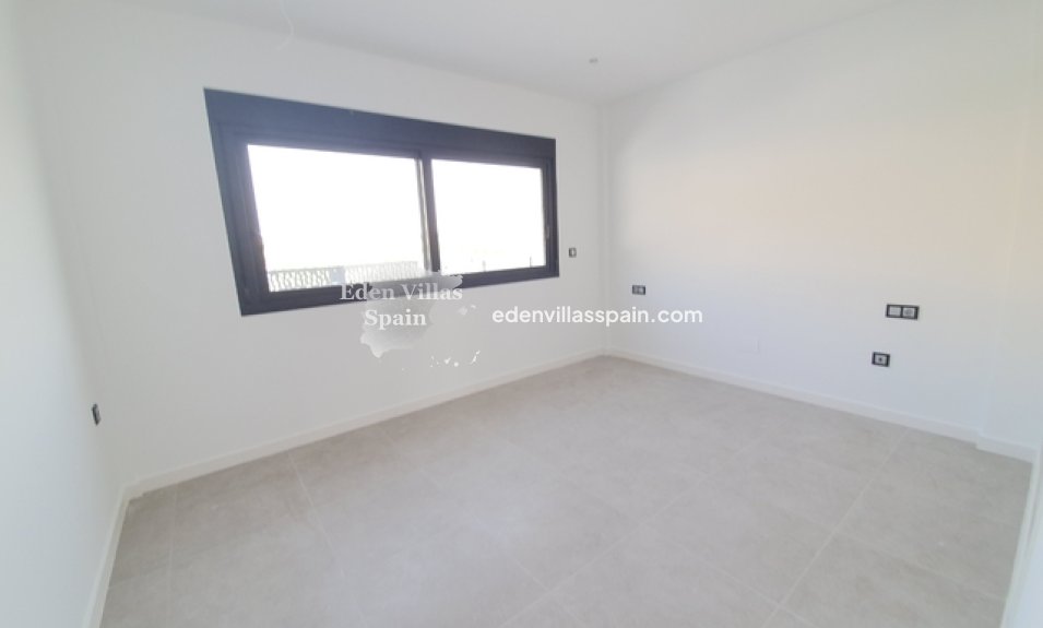 Obra Nueva - Villa a estrenar - Costa Blanca