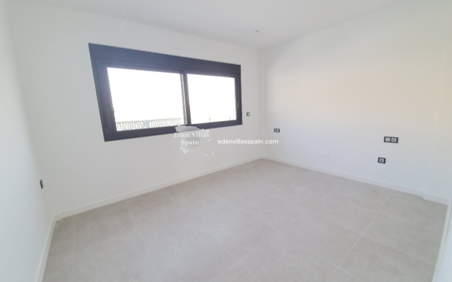 Obra Nueva - Villa a estrenar - Costa Blanca