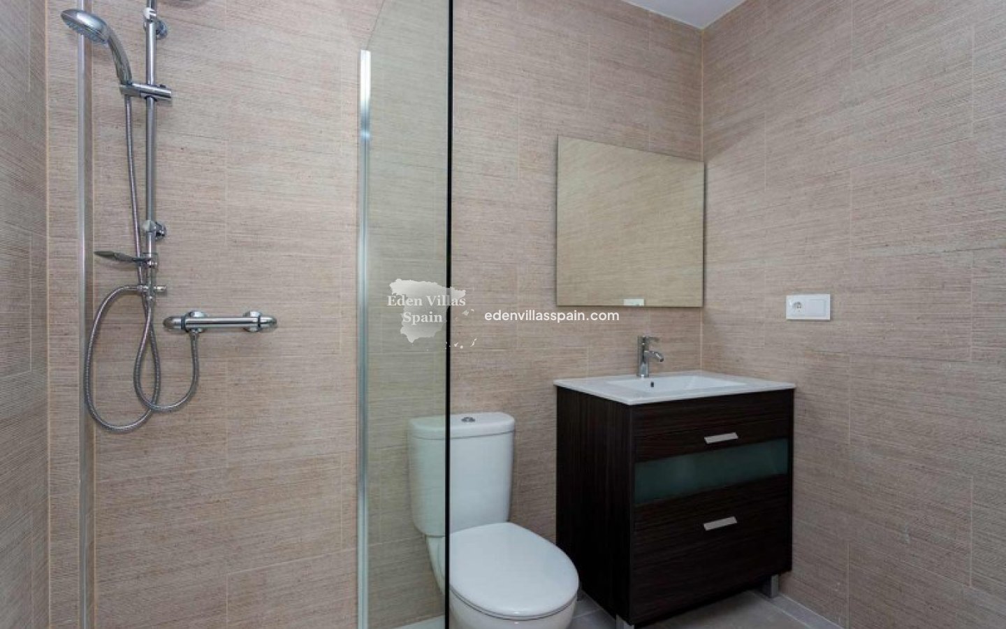 Obra Nueva - Villa a estrenar - Daya Nueva