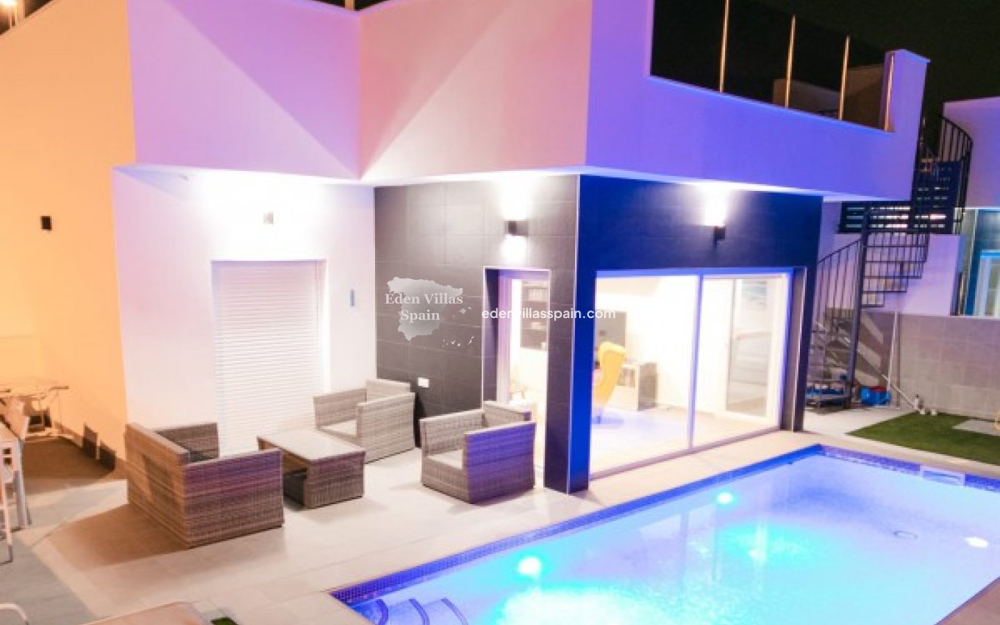 Obra Nueva - Villa a estrenar - Daya Nueva