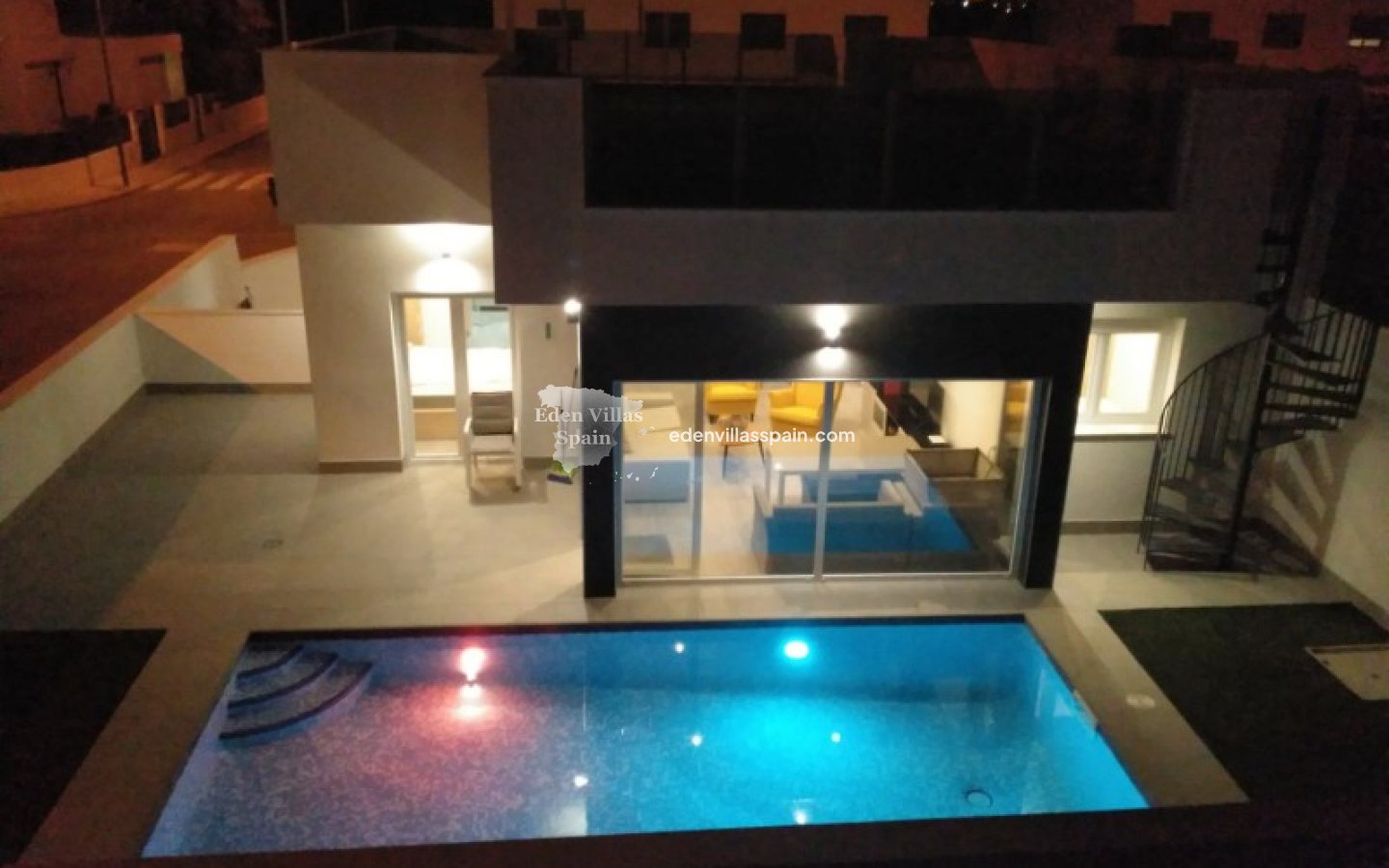 Obra Nueva - Villa a estrenar - Daya Nueva