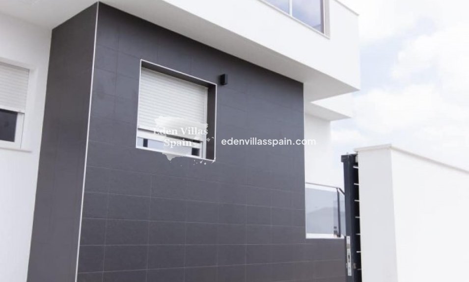 Obra Nueva - Villa a estrenar - Daya Nueva