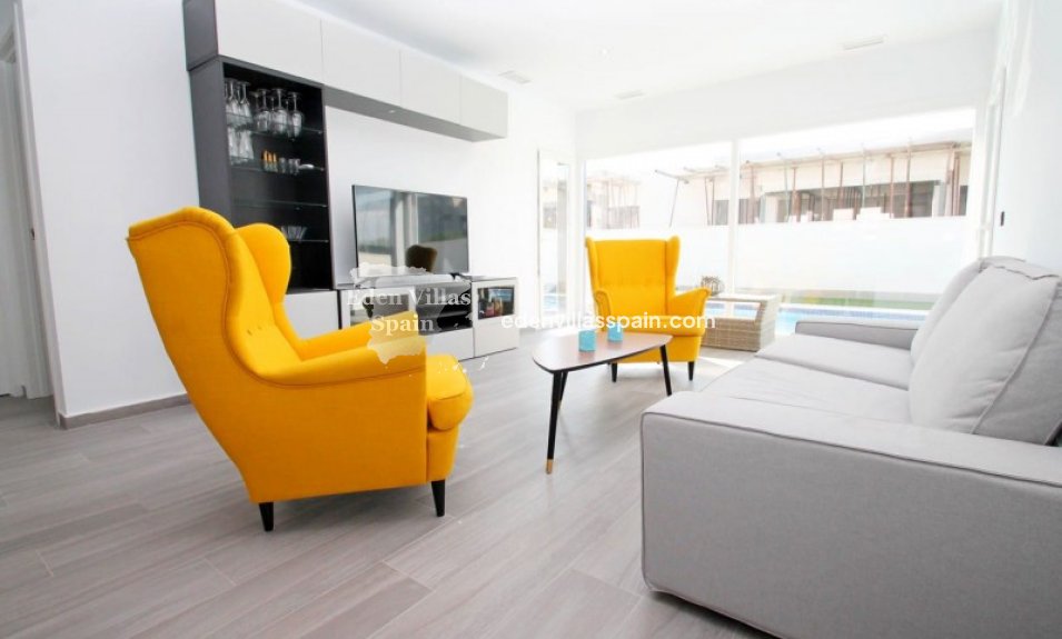 Obra Nueva - Villa a estrenar - Daya Nueva