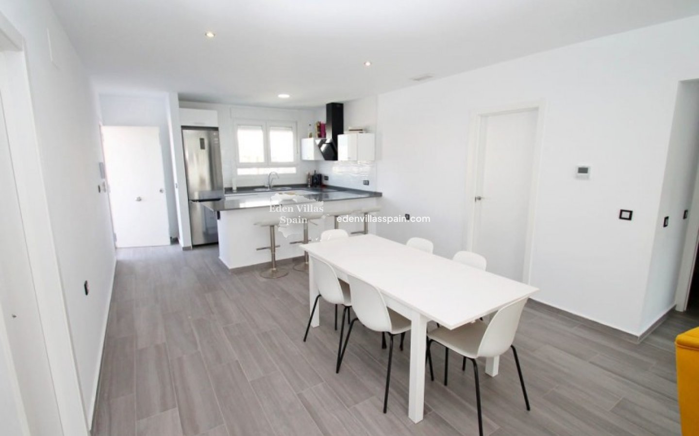 Obra Nueva - Villa a estrenar - Daya Nueva