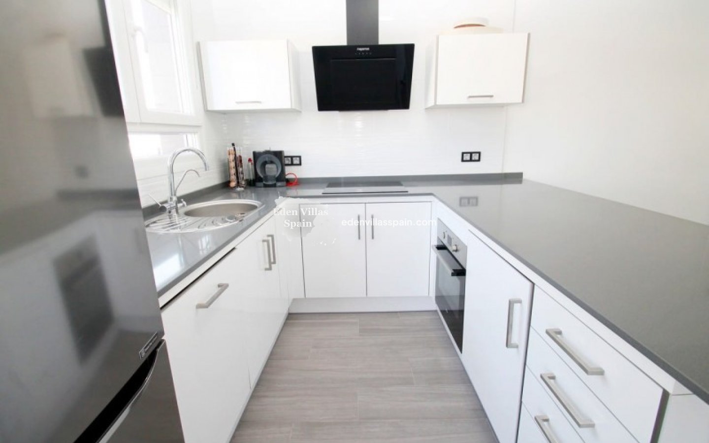 Obra Nueva - Villa a estrenar - Daya Nueva