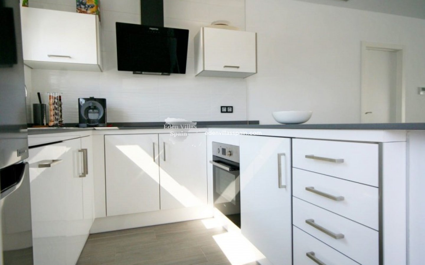 Obra Nueva - Villa a estrenar - Daya Nueva