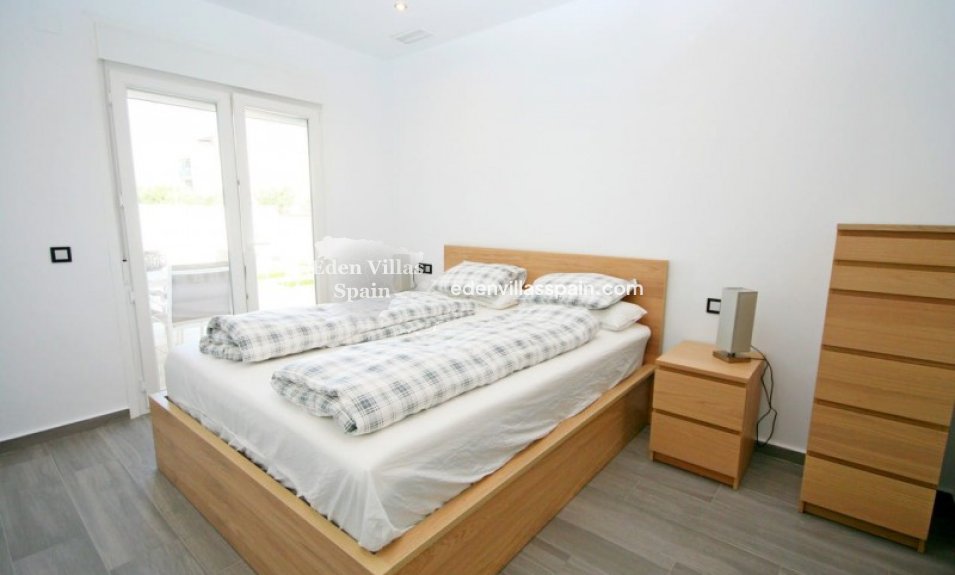 Obra Nueva - Villa a estrenar - Daya Nueva