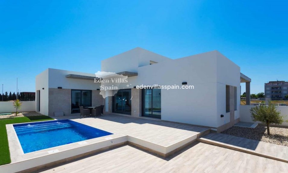 Obra Nueva - Villa a estrenar - Daya Nueva