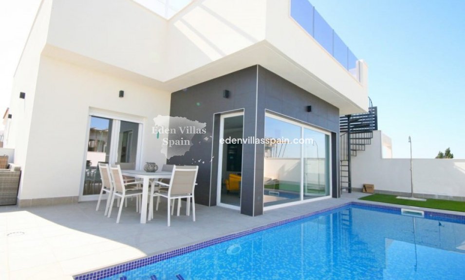 Obra Nueva - Villa a estrenar - Daya Nueva