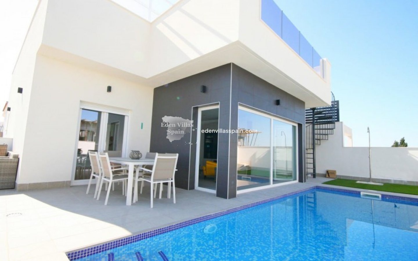 Obra Nueva - Villa a estrenar - Daya Nueva