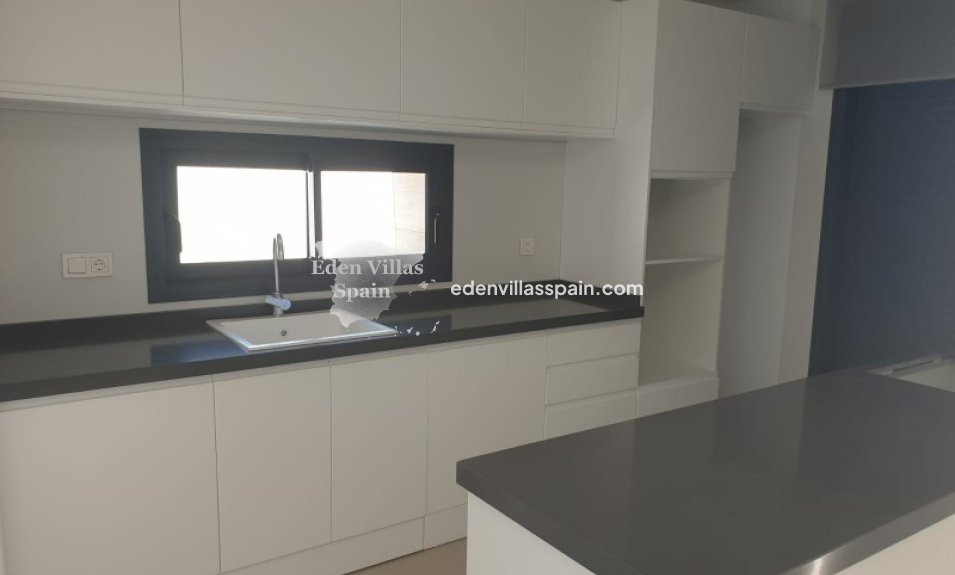 Obra Nueva - Villa a estrenar - Dolores