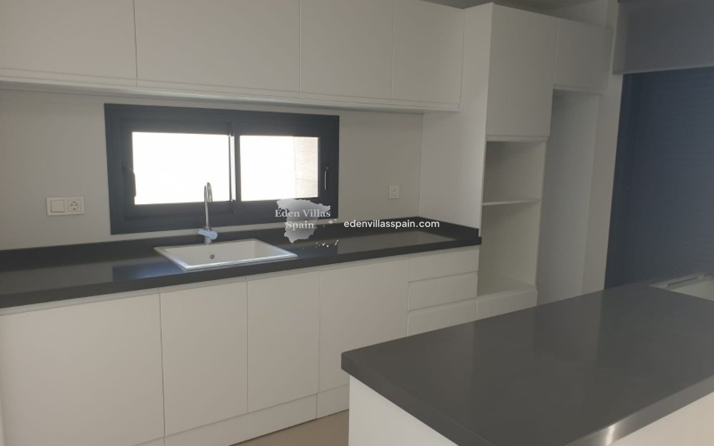 Obra Nueva - Villa a estrenar - Dolores