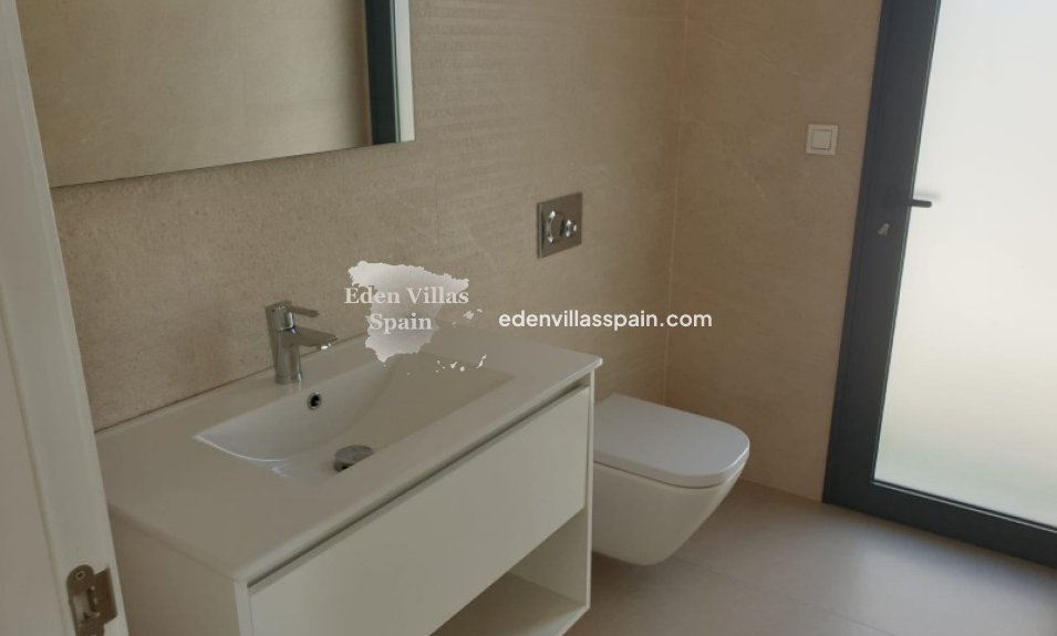 Obra Nueva - Villa a estrenar - Dolores