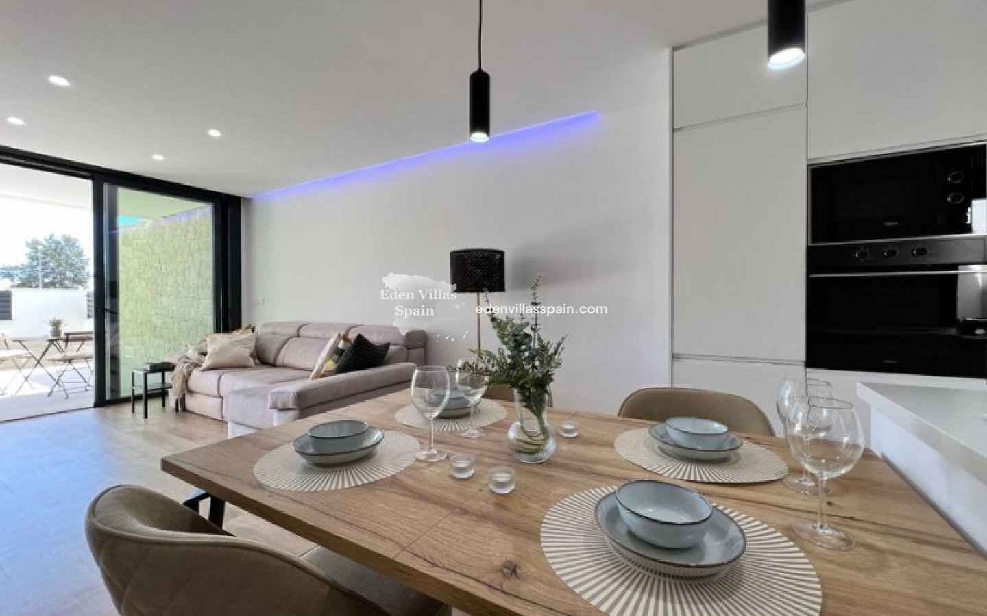 Obra Nueva - Villa a estrenar - Dolores