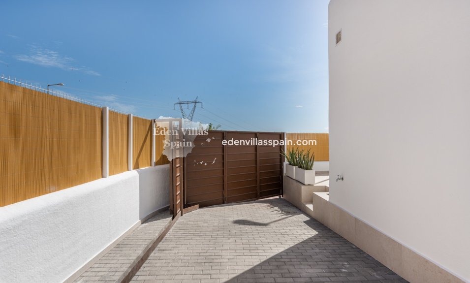 Obra Nueva - Villa a estrenar - Dolores