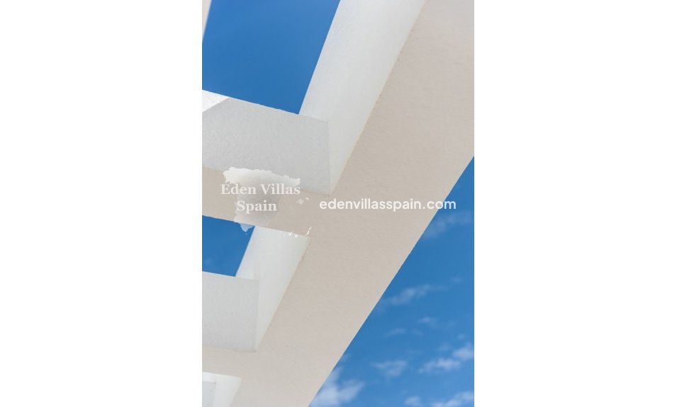 Obra Nueva - Villa a estrenar - Dolores