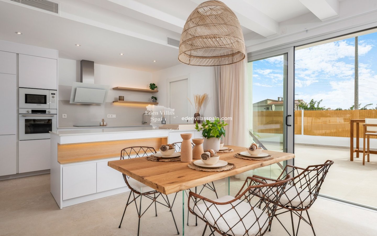 Obra Nueva - Villa a estrenar - Dolores