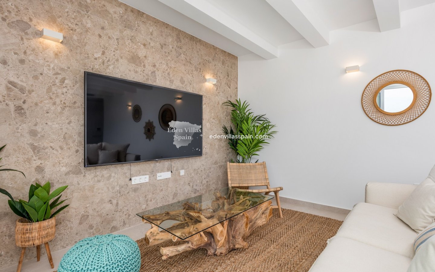 Obra Nueva - Villa a estrenar - Dolores