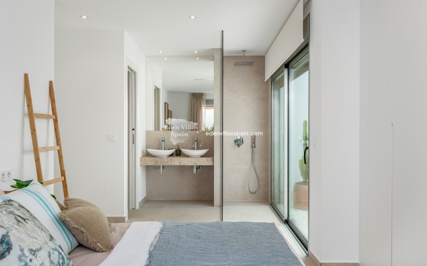 Obra Nueva - Villa a estrenar - Dolores