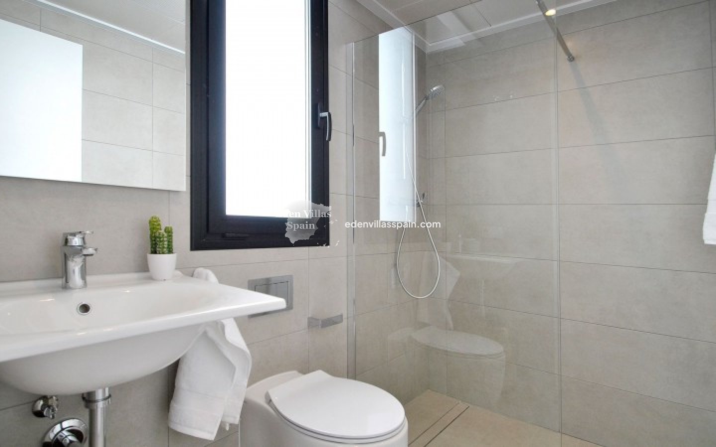 Obra Nueva - Villa a estrenar - Guardamar del Segura