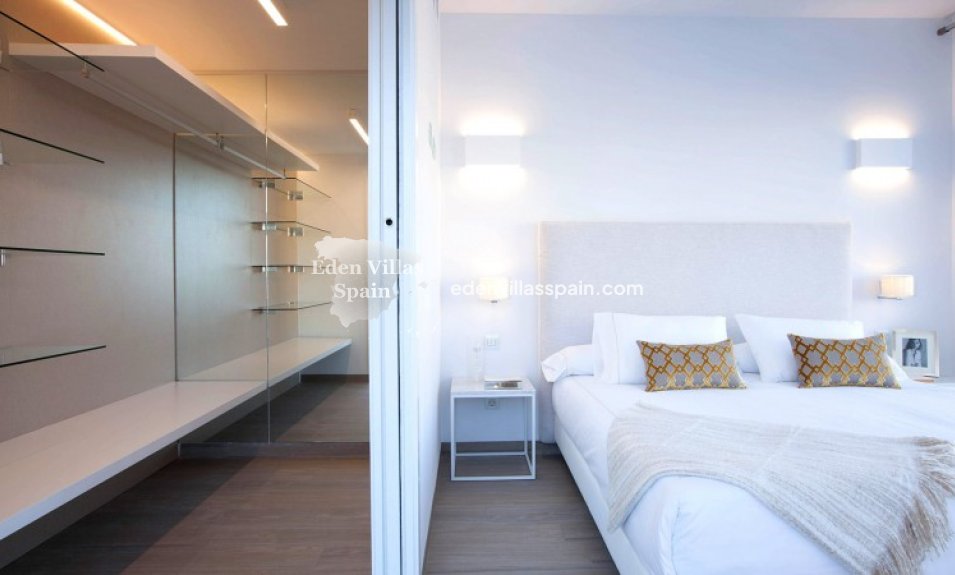 Obra Nueva - Villa a estrenar - Guardamar del Segura