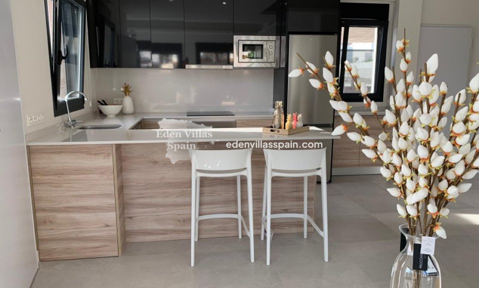 Obra Nueva - Villa a estrenar - La Marina