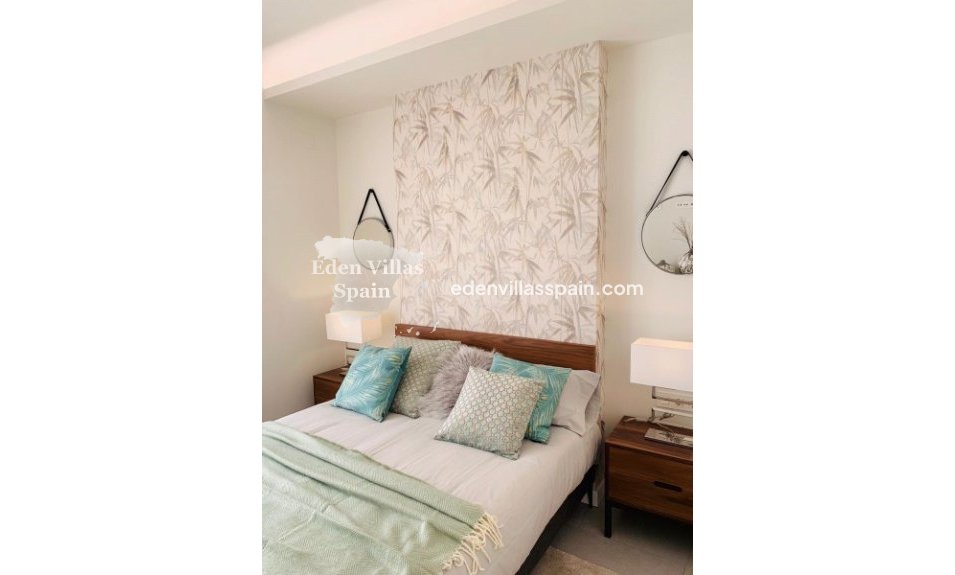 Obra Nueva - Villa a estrenar - La Marina