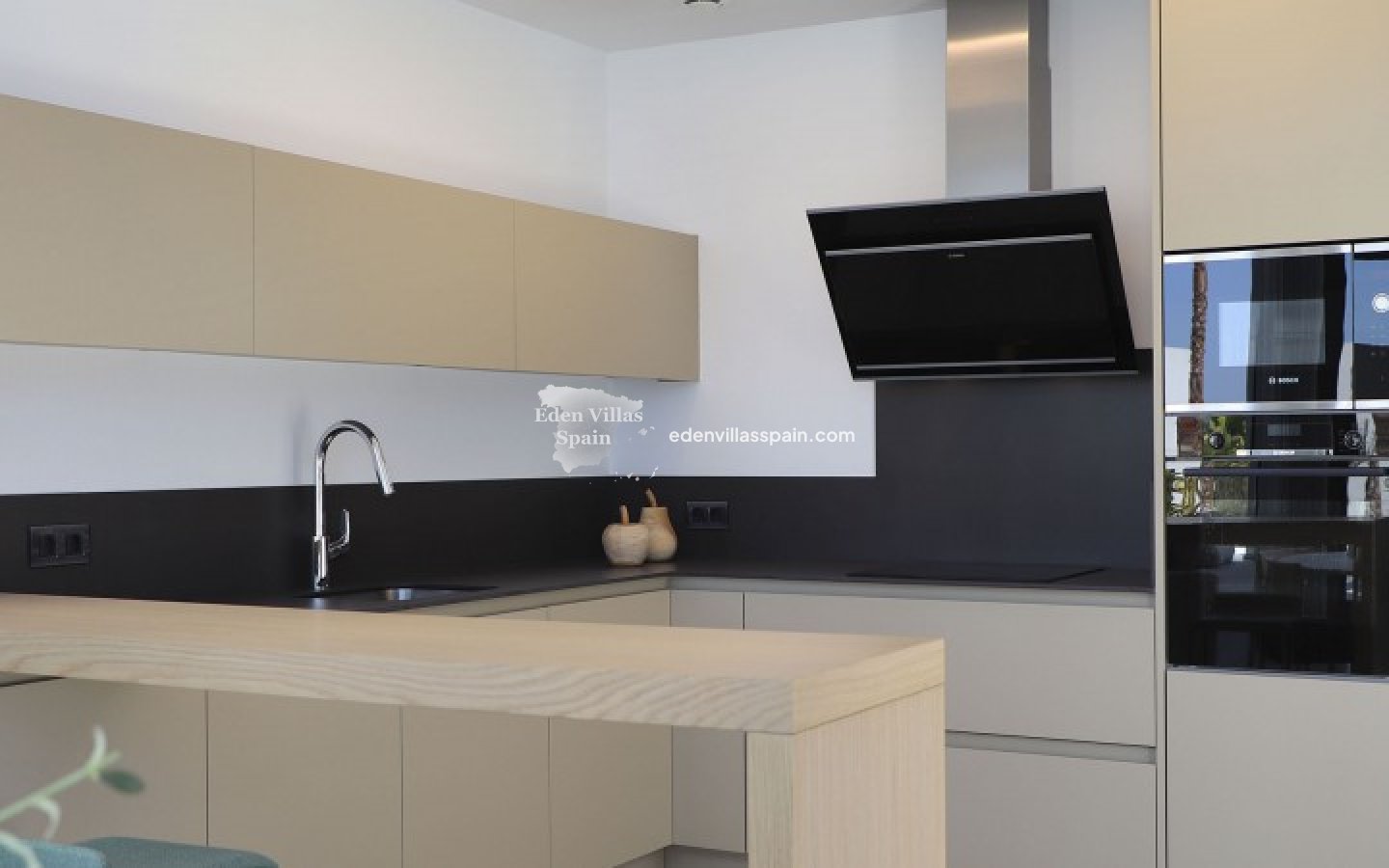 Obra Nueva - Villa a estrenar - La Marina