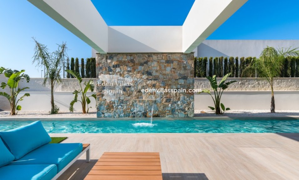 Obra Nueva - Villa a estrenar - La Marina