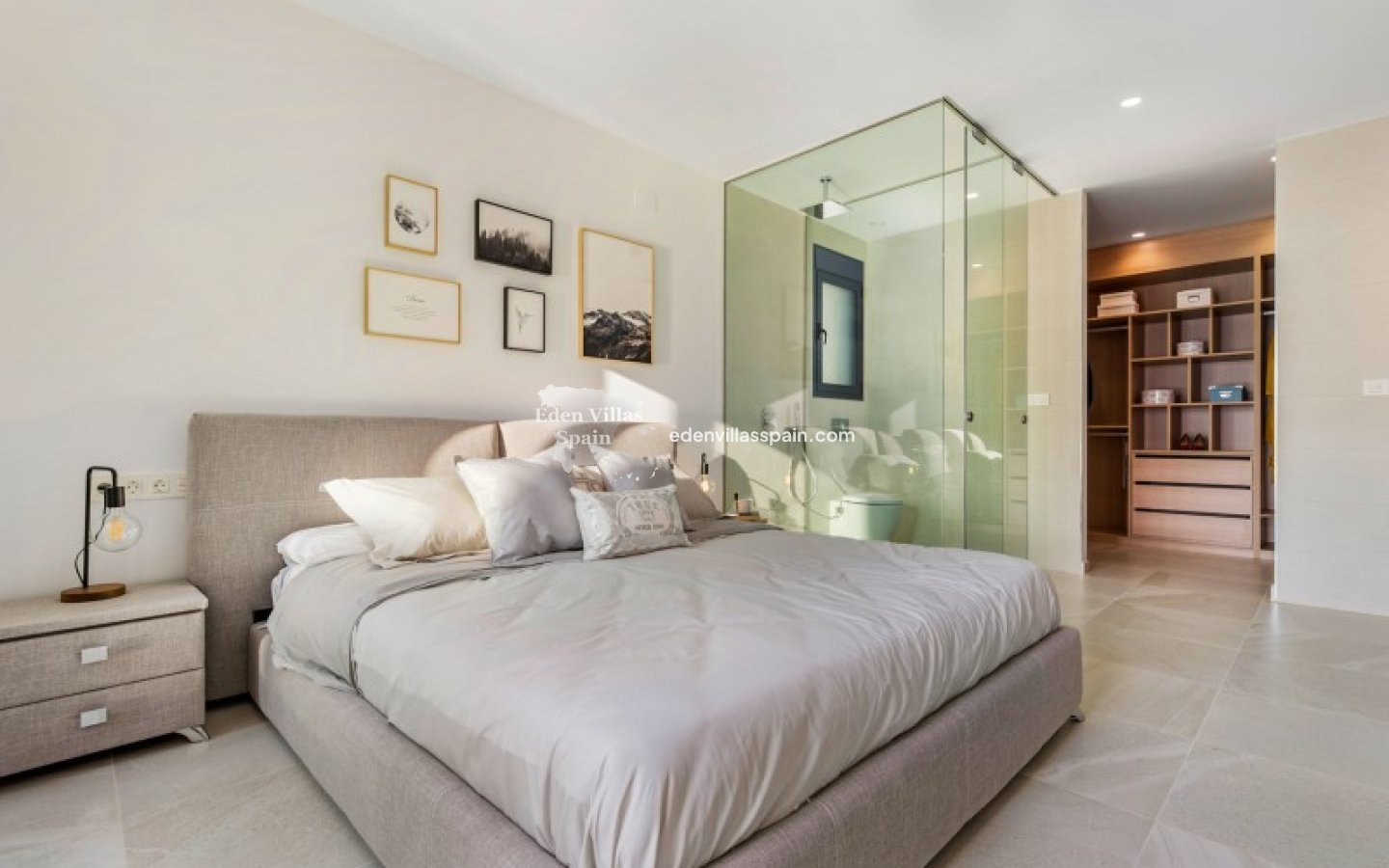 Obra Nueva - Villa a estrenar - La Marina