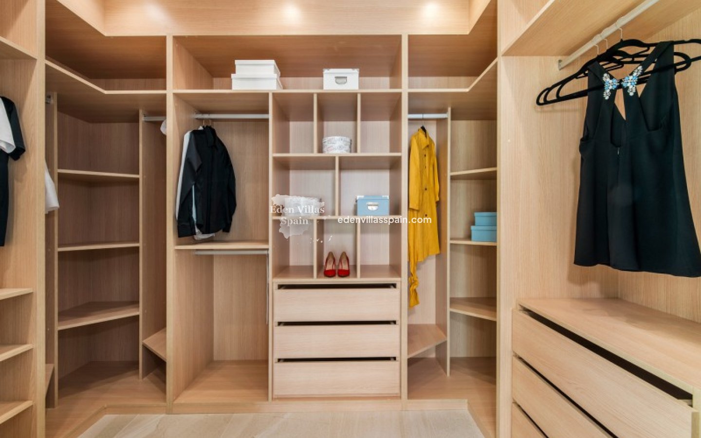 Obra Nueva - Villa a estrenar - La Marina