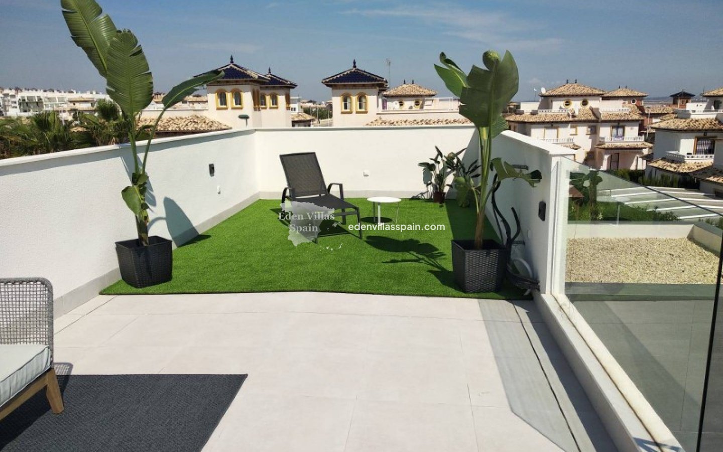 Obra Nueva - Villa a estrenar - La Marina