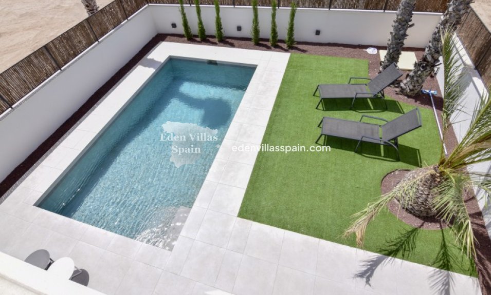 Obra Nueva - Villa a estrenar - La Marina