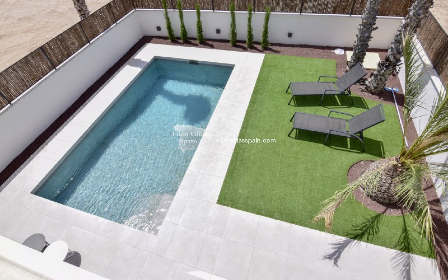 Obra Nueva - Villa a estrenar - La Marina