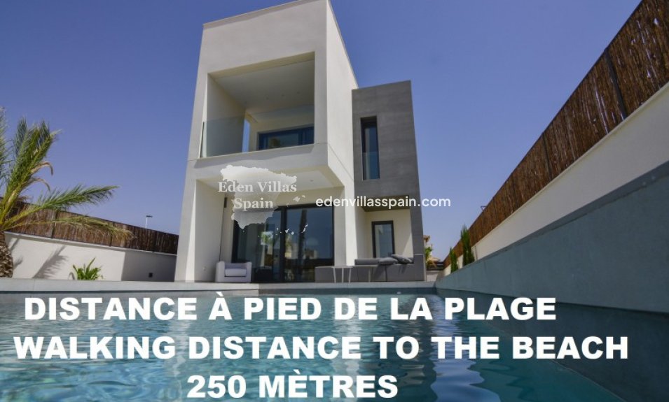 Obra Nueva - Villa a estrenar - La Marina