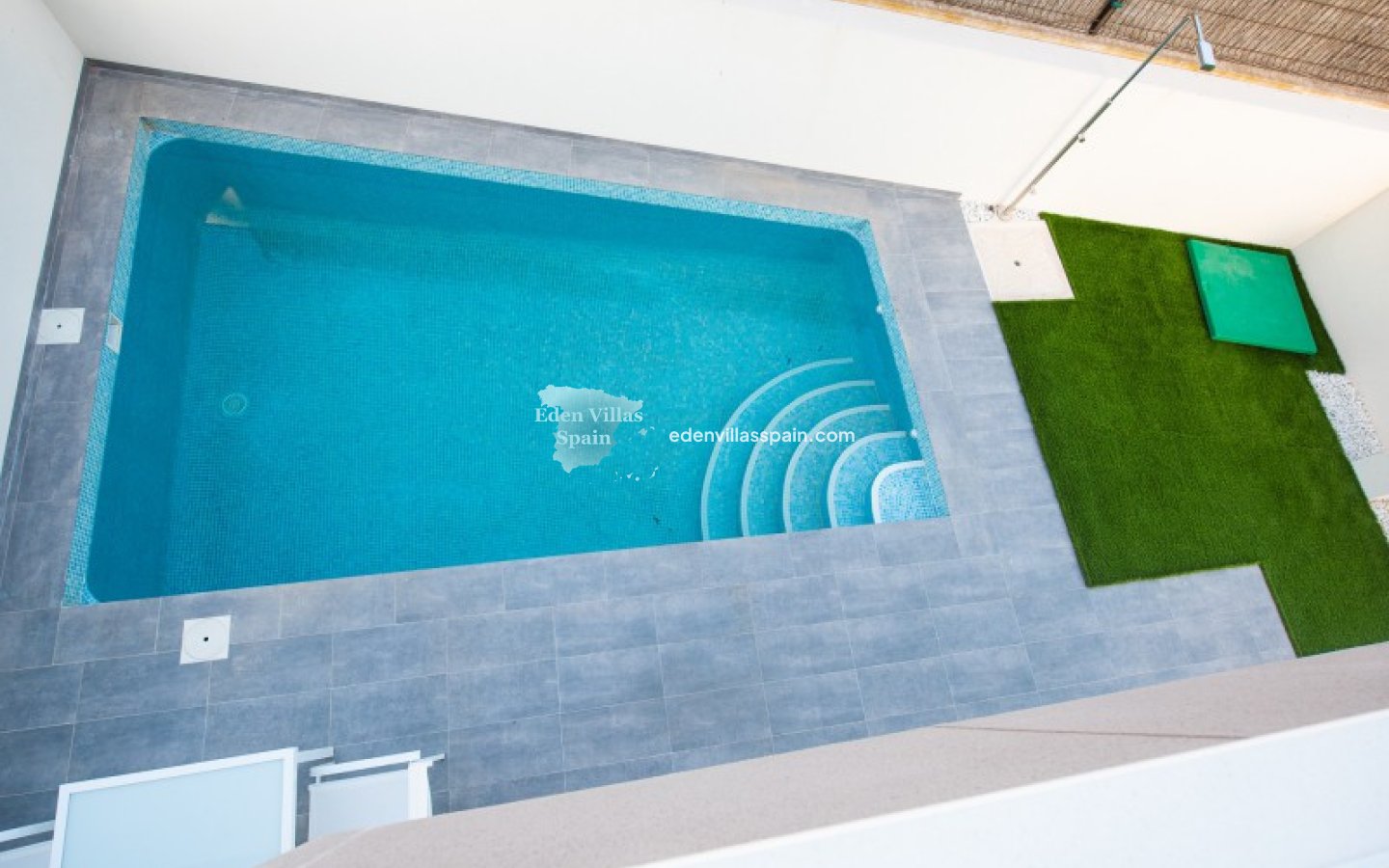 Obra Nueva - Villa a estrenar - Los Montesinos