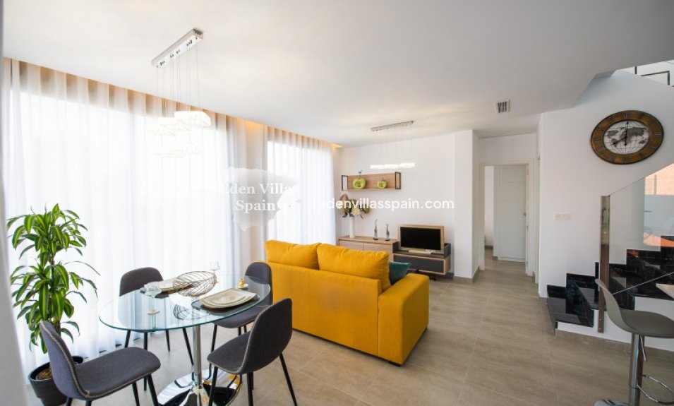 Obra Nueva - Villa a estrenar - Los Montesinos