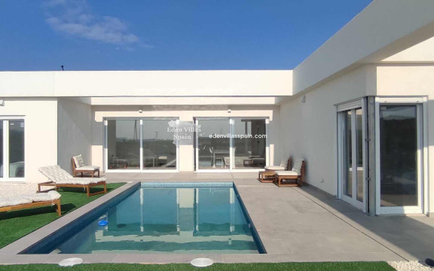 Obra Nueva - Villa a estrenar - Mutxamel