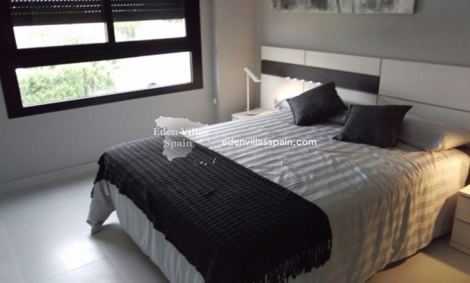 Obra Nueva - Villa a estrenar - Orihuela Costa