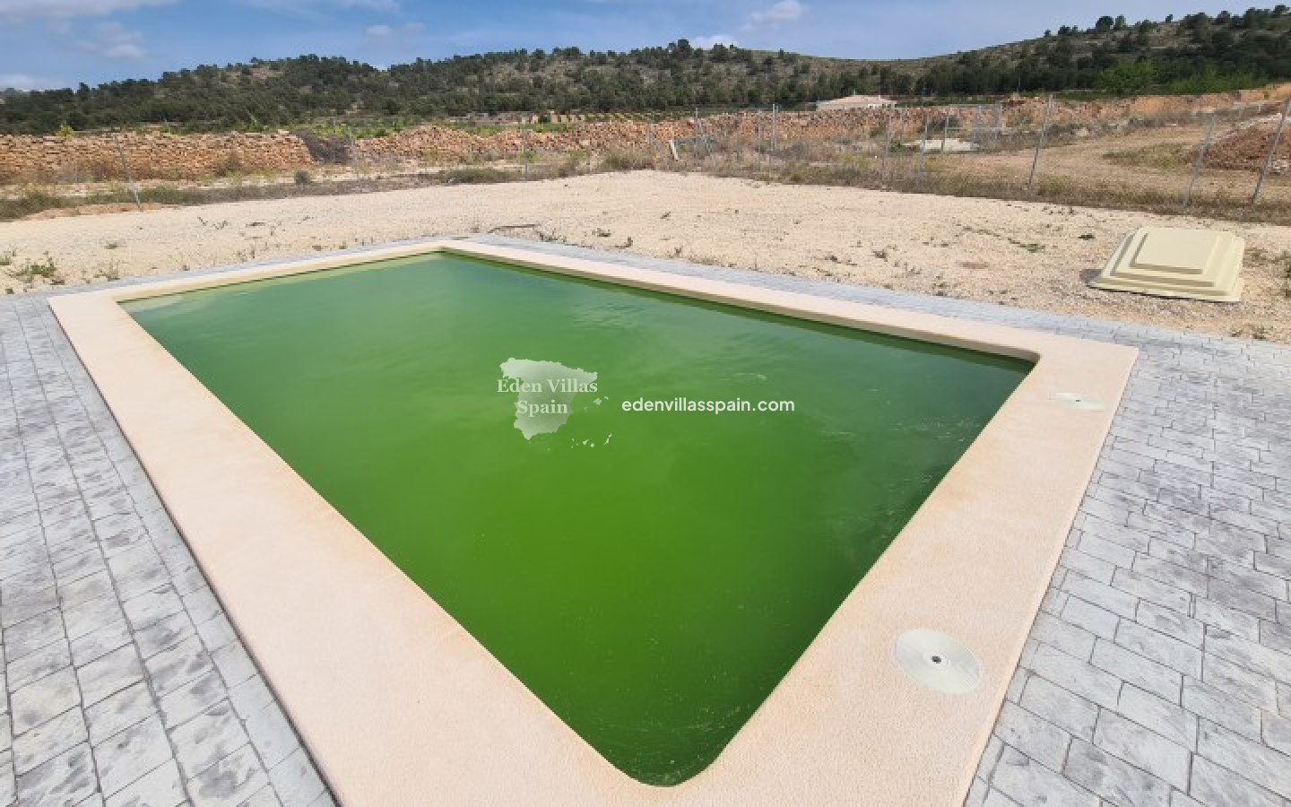 Obra Nueva - Villa a estrenar - Pinoso