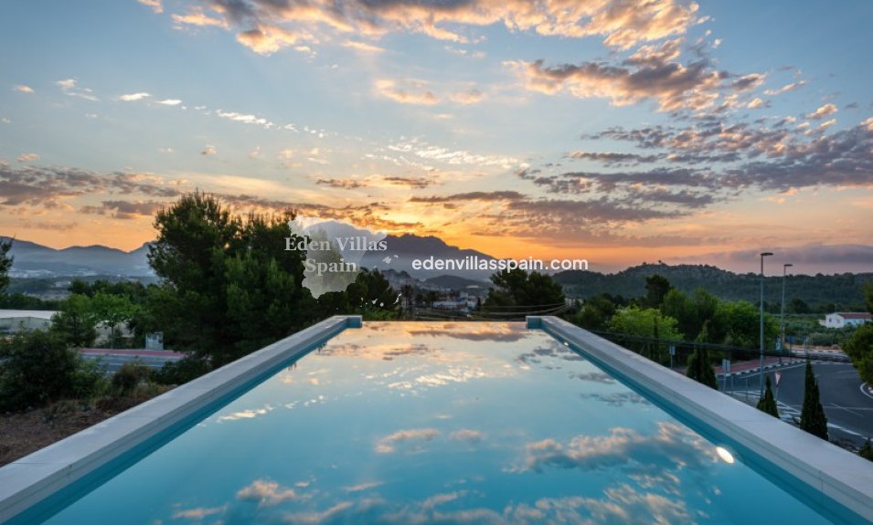 Obra Nueva - Villa a estrenar - Polop