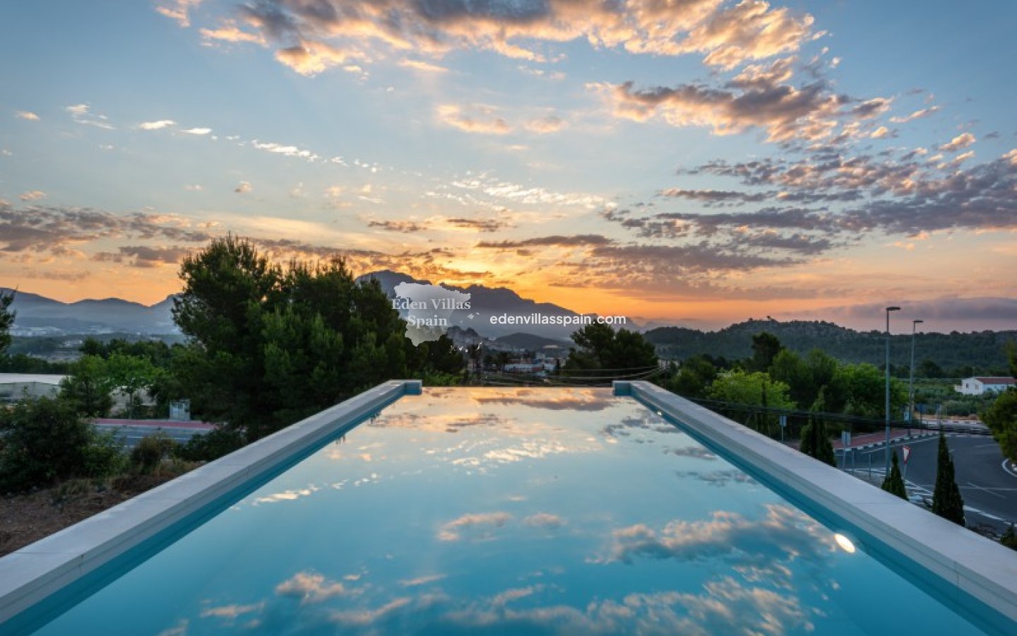 Obra Nueva - Villa a estrenar - Polop