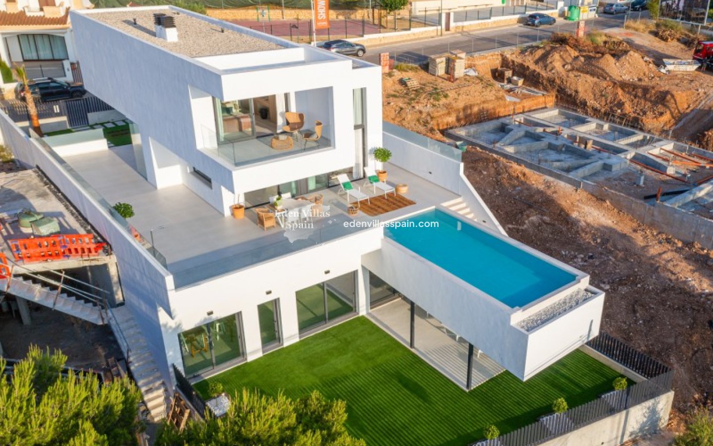 Obra Nueva - Villa a estrenar - Polop